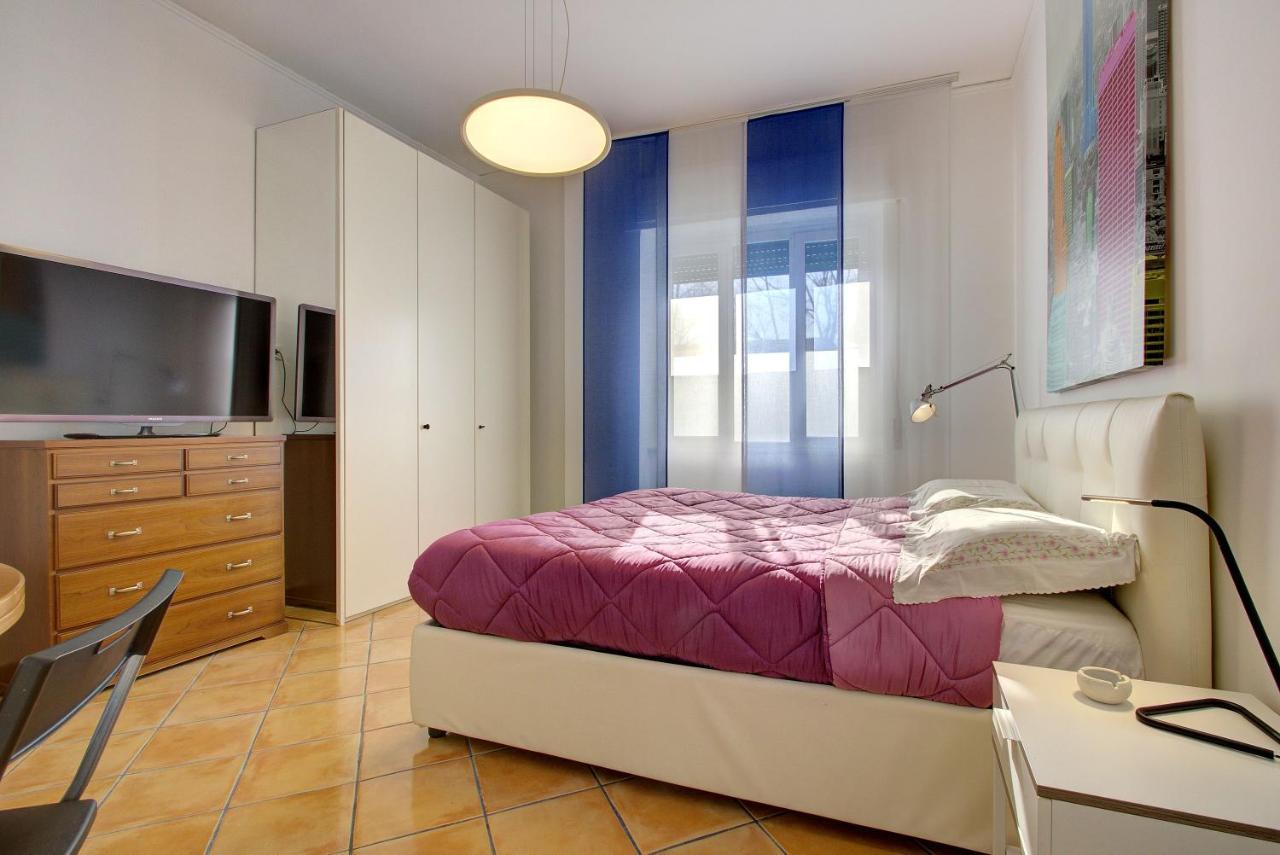 Vomero-Rossini Apartment Napoli Bagian luar foto