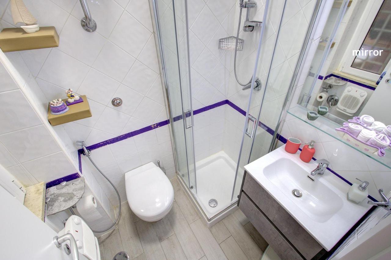 Vomero-Rossini Apartment Napoli Bagian luar foto